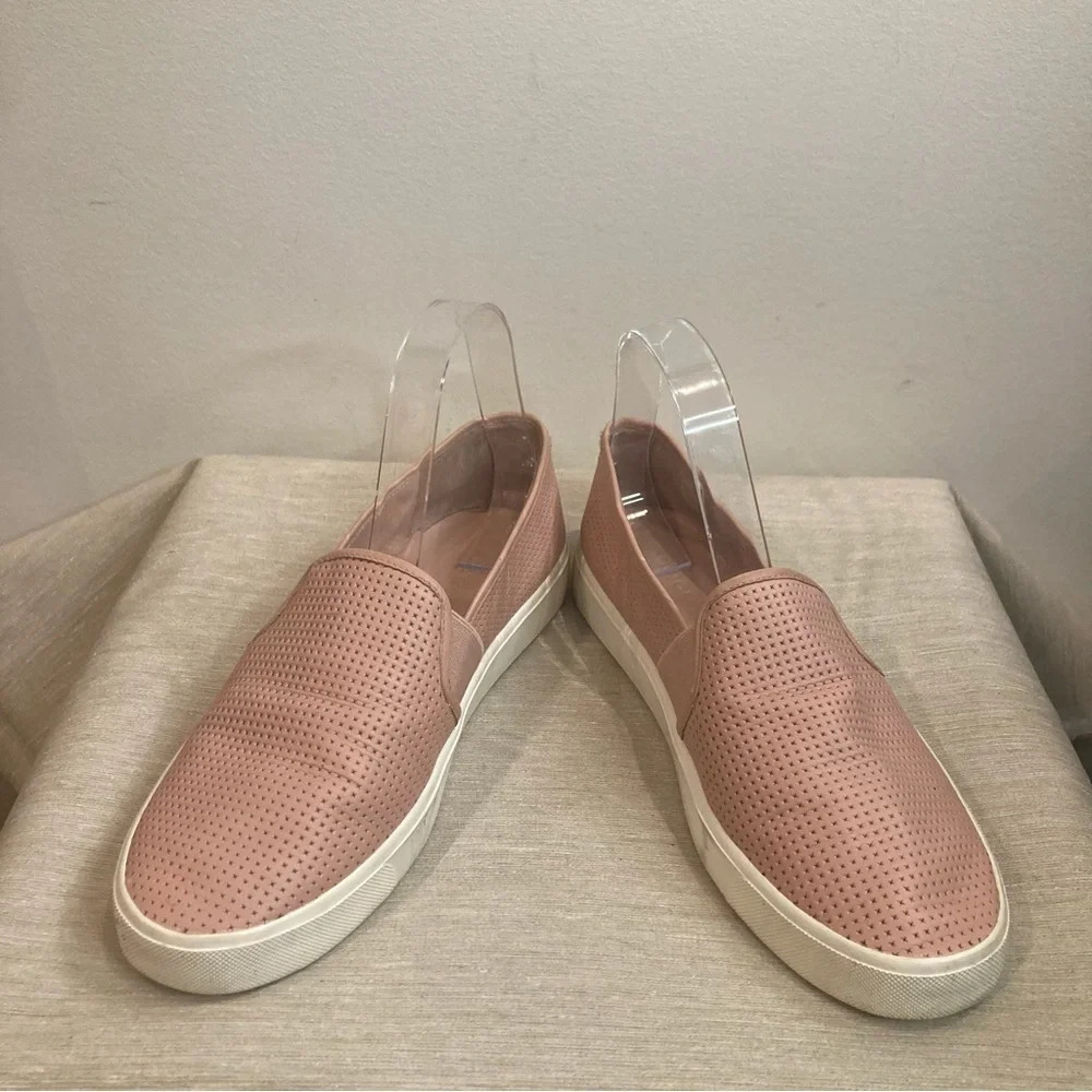 VINCE Sz  8 Blair Sneakers Perforated leather Slip-on Design Rubber Sole Loafers